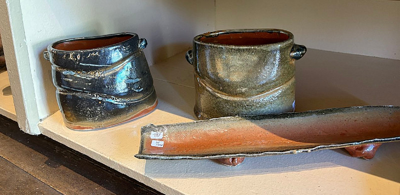 Ruby Serben - two pots and a platter