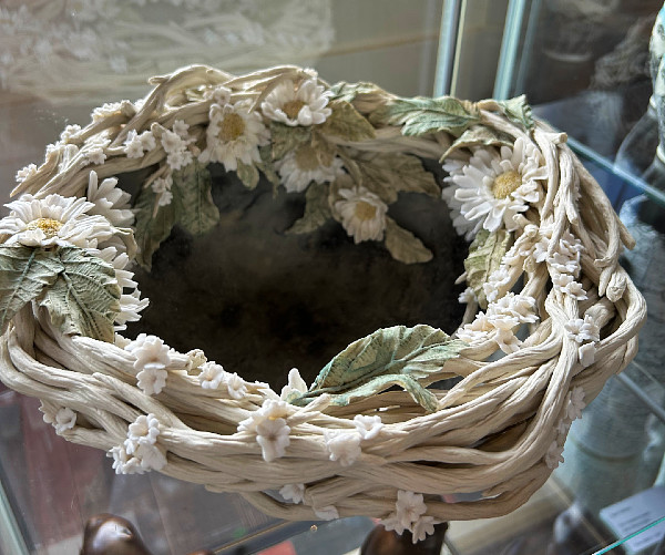 Marney Delver - daisy nest - ceramics