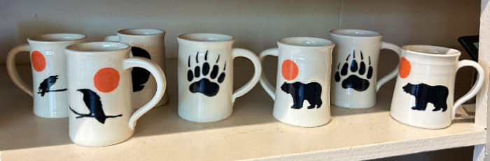 Monique Arsenalt - crows and bear mugs