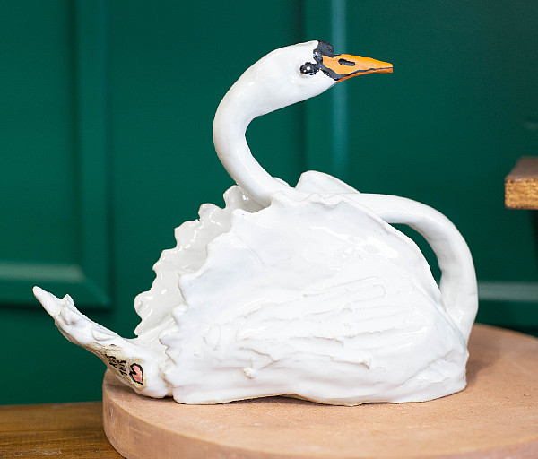 Naomi Pendrigh - Swan Life left side - ceramics